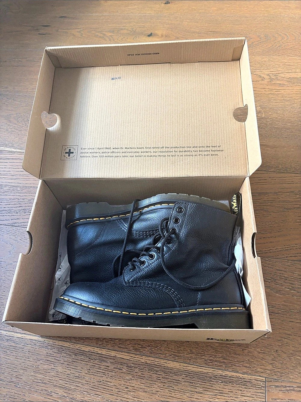 Dr. Martens 1460 Pascal Boots – US Women’s 9